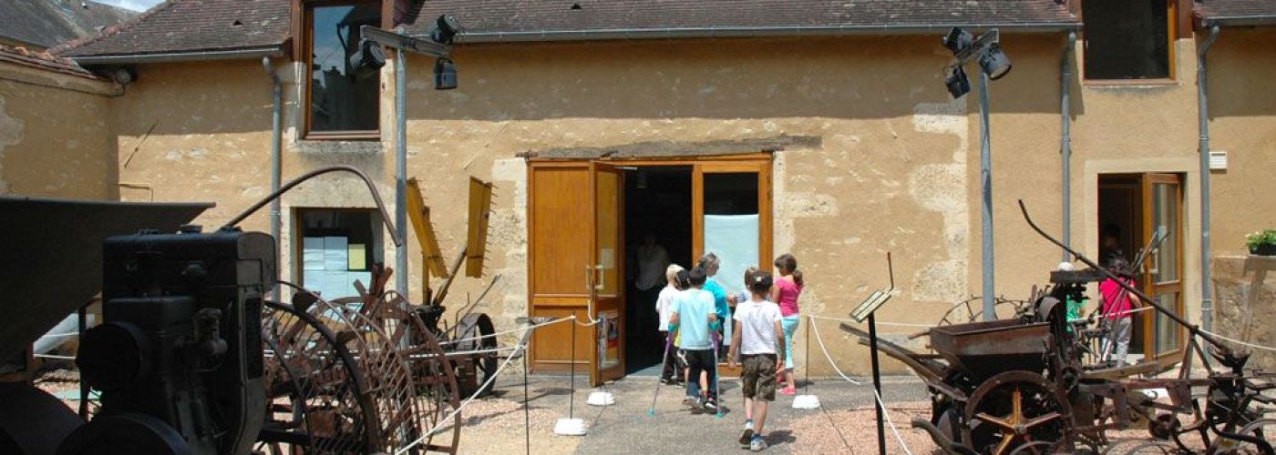 Musée de l'Élevage et du Charolais  (Image 1)>